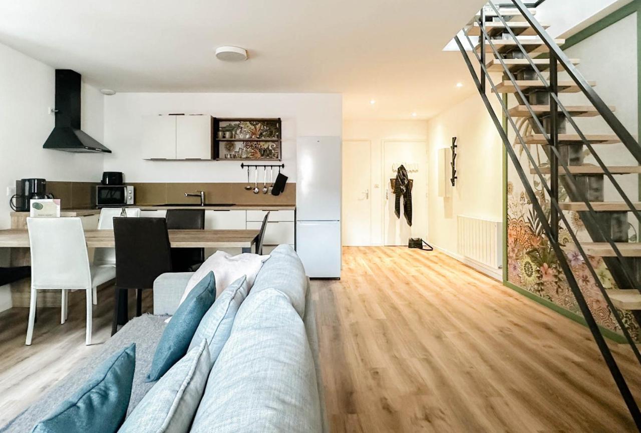 Rainbow, Rue Carnot Apartment Annecy Exterior photo