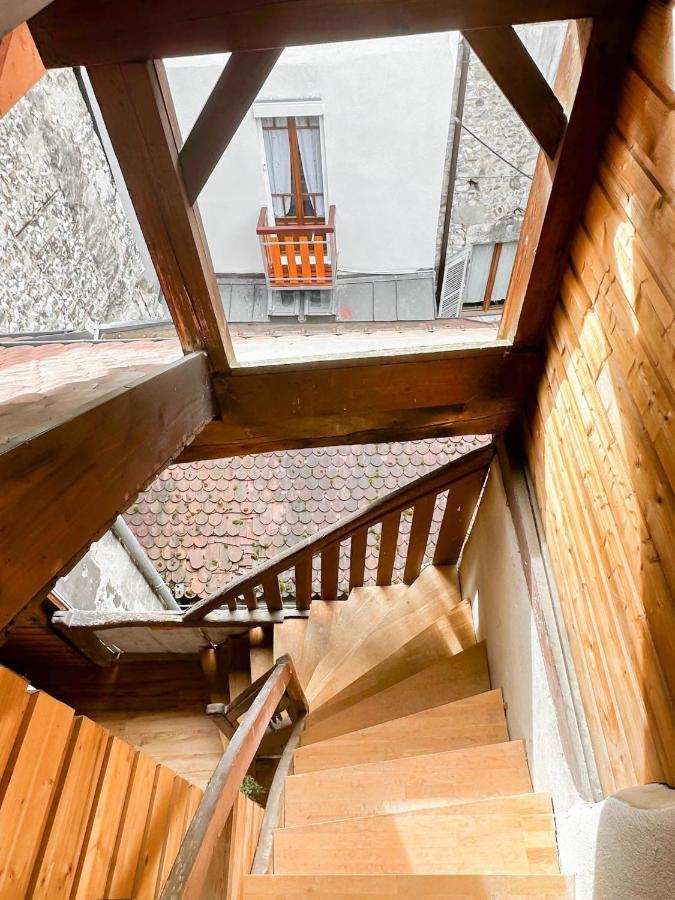 Rainbow, Rue Carnot Apartment Annecy Exterior photo